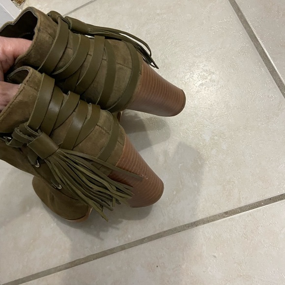 Mark fisher dark green boots size 6.5. Suede - Picture 3 of 5